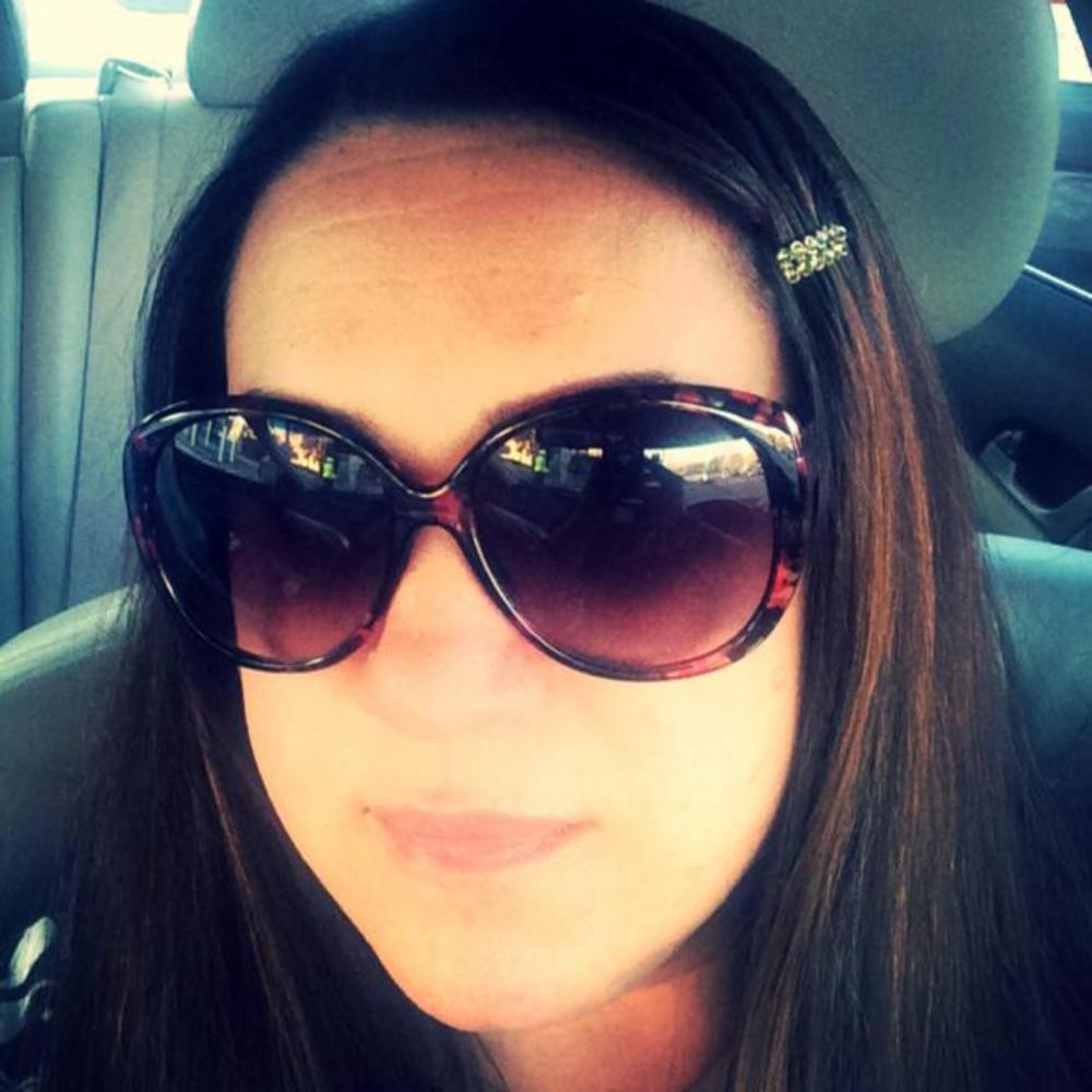 Meet your Posher, Nikole